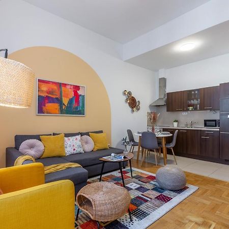 Cozy Home By Bella In The Heart Of Boedapest Buitenkant foto