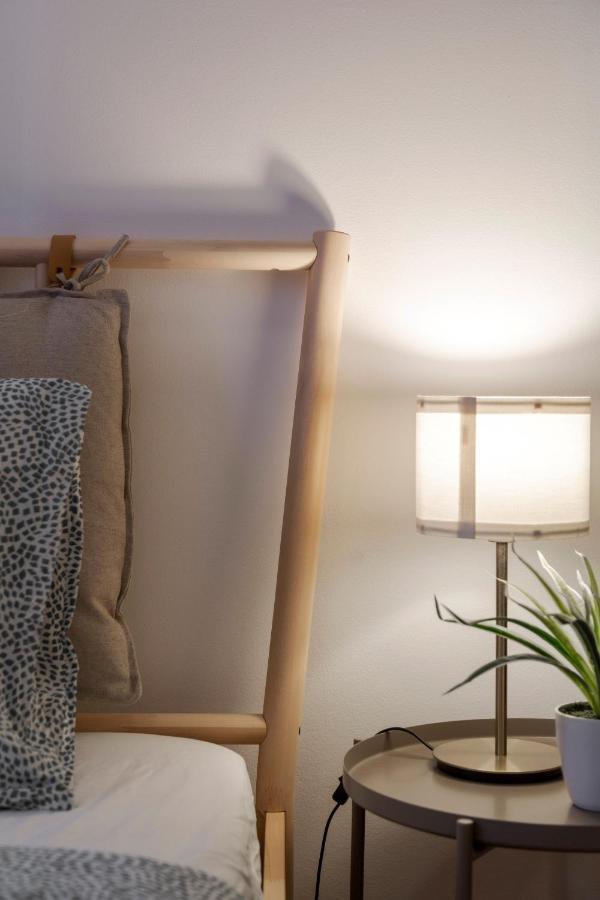 Cozy Home By Bella In The Heart Of Boedapest Buitenkant foto